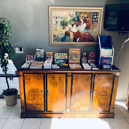 キシミー The Keysモーテル エクステリア 写真